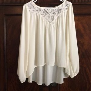 BLUE RAIN lace ivory/cream top